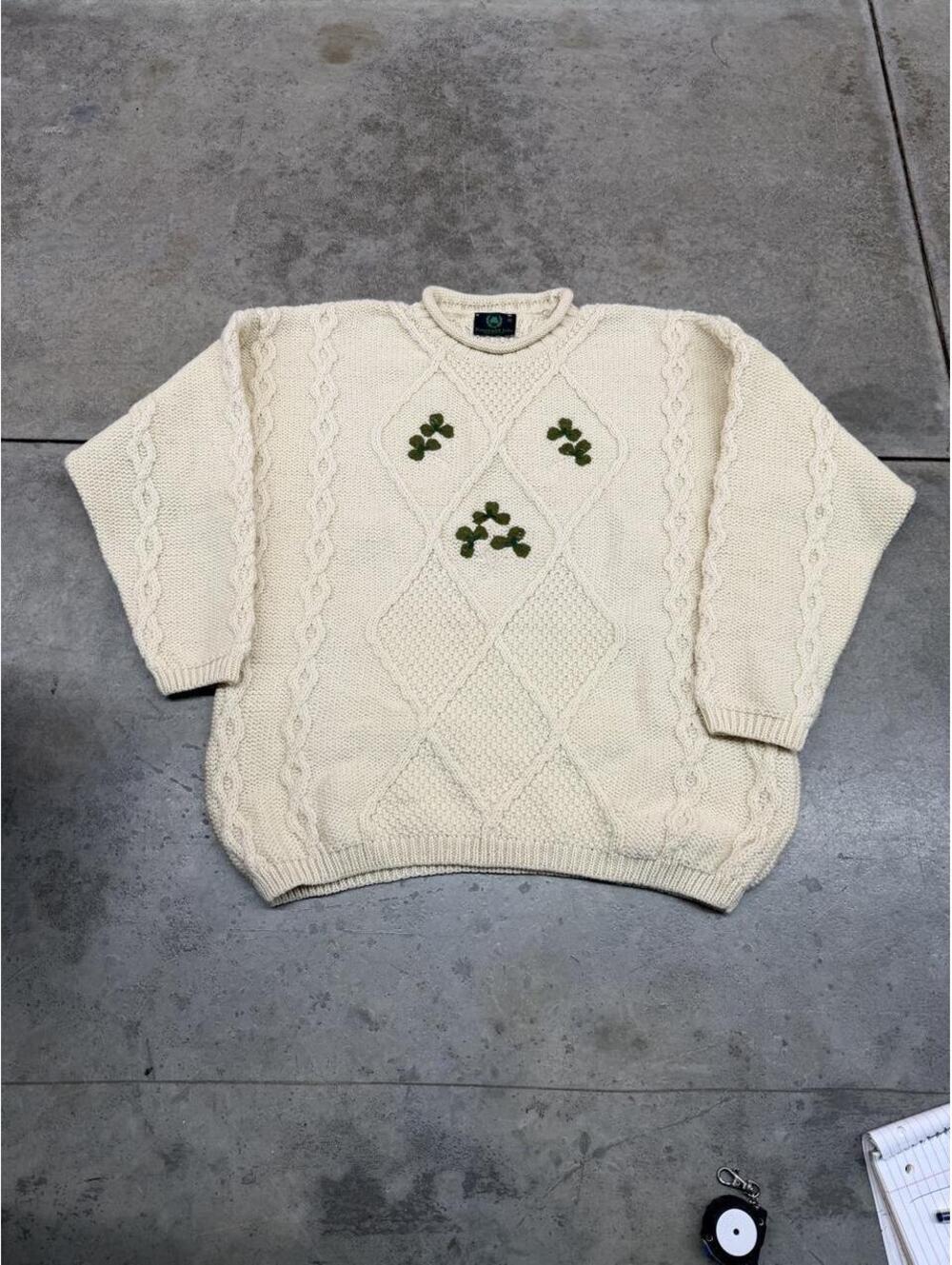 vintage emerald isle made in ireland beige heavyweight knit sweater size medium